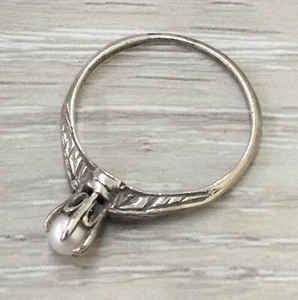 Anello Vintage Ed Levin 4mm Perla Bianca Stile Art Decò Misura 6,5 FZZ - Foto 1 di 4