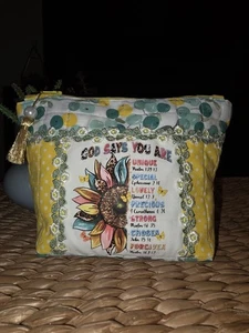 Kosmetiktasche oder Mehrzweck-Stoffbeutel - KOSTENLOSER VERSAND - Bild 1 von 3