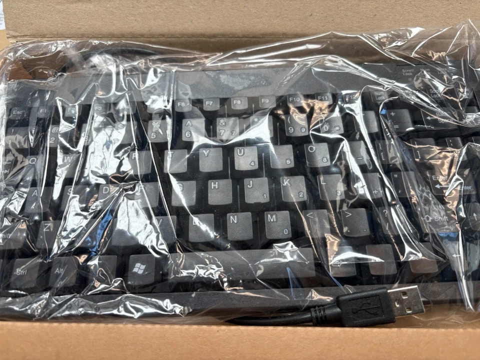 HP MINI USB KEYBOARD  New in Box - Image 1 of 1