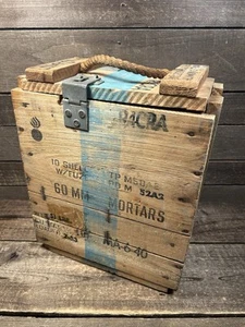 Cassetta porta munizioni in legno vintage 60 mm mortai - Foto 1 di 10