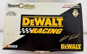 Team Caliber Matt Kenseth #17 2000 DeWALT Ford Taurus pressofuso replica 1/64. Nuovo - Foto 1 di 7