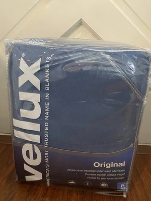 Vellux Original Soft & Cozy Luxurious Year Round  Blanket King Frost Blue NIP - Image 1 of 2