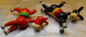 Japan Holz Esel Spielzeug Lot 2 Vintage schwarz rot - Bild 1 von 5