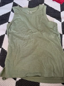 Time And Tru Women’s speckled tank green with neon speckles size small - Picture 1 of 5