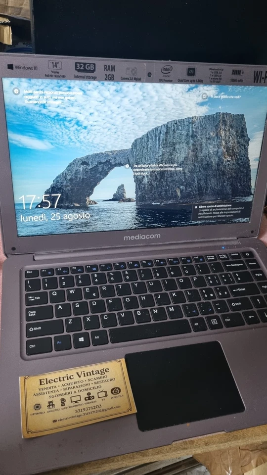 0843NN-PC Portatile UltraBook MediaCom SmartBook 14 FullHD-SB14UC - Immagine 1 di 3