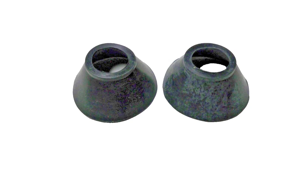 40192 UNIVERSAL TIE ROD BOOTS (1pair) for JD FORD IH MF MM CASE TRACTOR - Image 1 of 1
