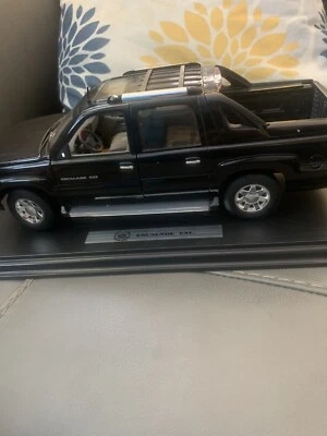  Escalade Ext 2002 escala 1:27 Black Anson raro hallazgo imprescindible  Foto 1 de 4