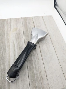 Corning Ware #2 Removable Clip On Handle  Twist and Lock Metal - Foto 1 di 8