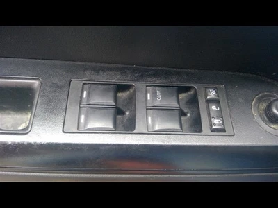 Interruptor de porta frontal estilo clássico para driver compatível com 11-17 COMPASS 137169 - Imagem 1 de 4