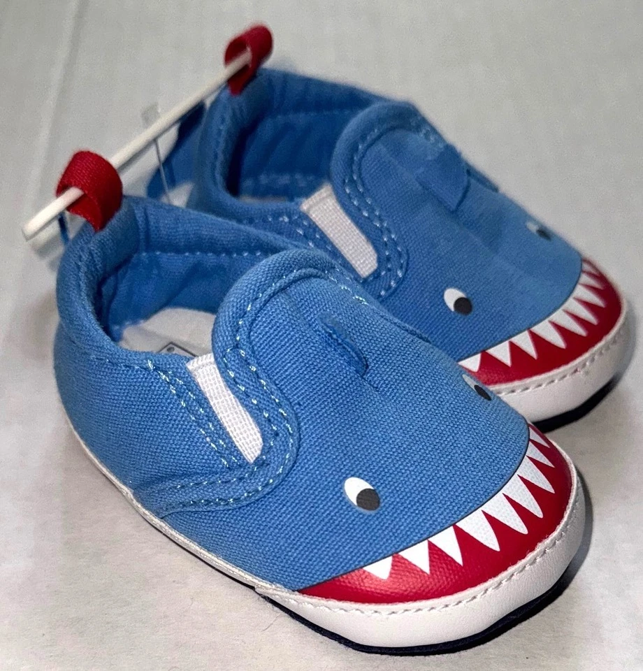 CARTERS Bebé Tiburón Lona Suave Zapatos Azul/Azul Marino/Blanco Talla 0-3 Meses Foto 1 de 2
