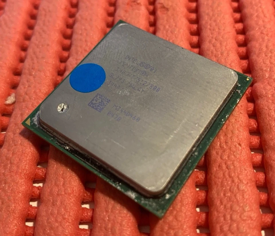 CPU Intel Pentium 4 SL793 3,4 GHz 512 KB 800 MHz  478 TEST OK VEDI FOTO - Immagine 1 di 4