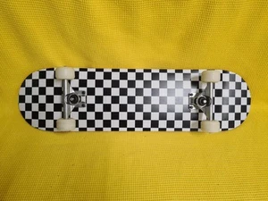 Skateboard Erwachsene 80cm -Retourenware- - Bild 1 von 6