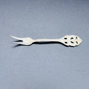 EPNS Silverplate Made in Sweden Lemon Fork 4” X 5/8” Demitasse Relish Pickle - Picture 1 of 5