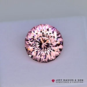Precision Cut 18.48ct LAB Garnet ER YAG - Yttrium Aluminum Garnet - Czochralski - Picture 1 of 2