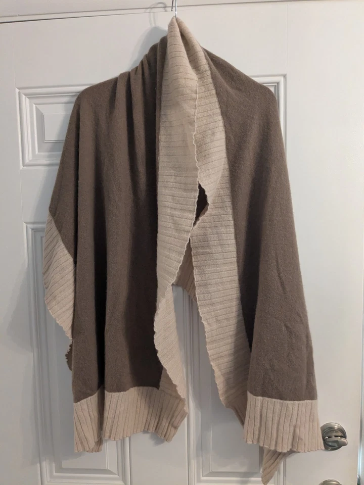 Nordstrom Envoltura Abierta 100% Cachemira Marrón Avena Borde OSFM Foto 1 de 4