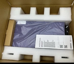 Extreme Networks ExtremeSwitching 5420 Series 24 Port PoE Switch - 5420M-24W-4YE - Picture 1 of 6