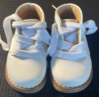 Josmo Caminar Cierre con Cordones Suela Dura para Mejor Soporte Zapatos Niño Pequeño Talla 2 Foto 1 de 4