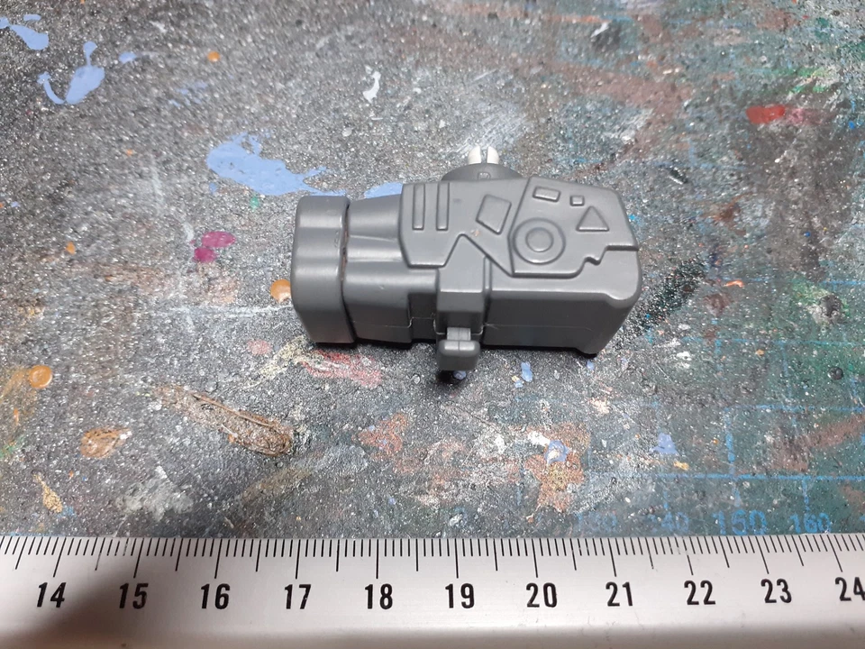 Transformers Star Wars Han Solo & Chewbacca Millennium Falcon missile launcher - Image 1 of 1