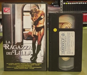 LA RAGAZZA DEI LILLA' - VHS - 1986 - Ex Noleggio - Eureka Video (Videogroup) - Foto 1 di 3