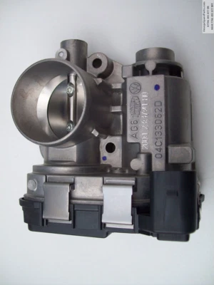 CORPO FARFALLATO Seat Ibiza Skoda Fabia VW UP 04c133062d 04c133062C