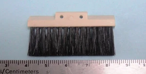 SilverReed/Singer/Studio LC2 Lace Carriage Yarn Feeder Brush - Picture 1 of 1