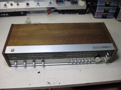 SINTO AMPLIFICATORE PHILIPS VINTAGE - Immagine 1 di 4