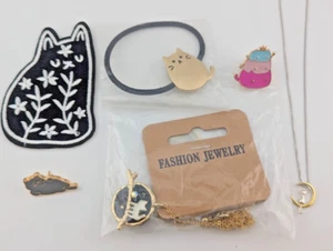 CAT LOVER STOCKING STUFFER LOT cute kitty jewelry lot mix necklace pin patch 4Z - Picture 1 of 2