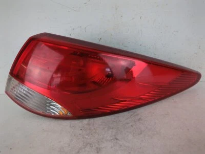 Hyundai IX35 Estate 2009-2016 Rear Tail Light On Body (Driver Side) 92402-2Y0 — 第 1/4 张图片