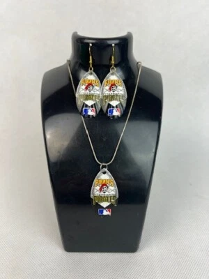 Pittsburgh Pirates Logo Vintage Teardrop Spinner Hook Earrings and Necklace Set - Image 1 of 2