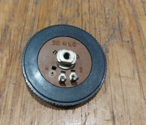 AB 5K Logarithmic Potentiometer Volume Control for Transistor Radios - Picture 1 of 4