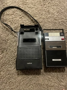 Realtone 7617 Cassete Recorder For Parts With Case - Picture 1 of 5