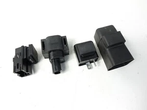 Interruptor de relé Yamaha YZF R 125 RE40 - Imagen 1 de 5