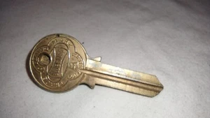 Rare Belknap Hardware Bluegrass Blank Key Tie Clip Louisville Kentucky - Picture 1 of 5