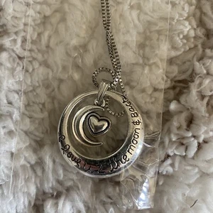 Pendant Necklace I LOVE YOU 2 THE MOON & BACK Heart Gift Friendship Mom NEW - Picture 1 of 3