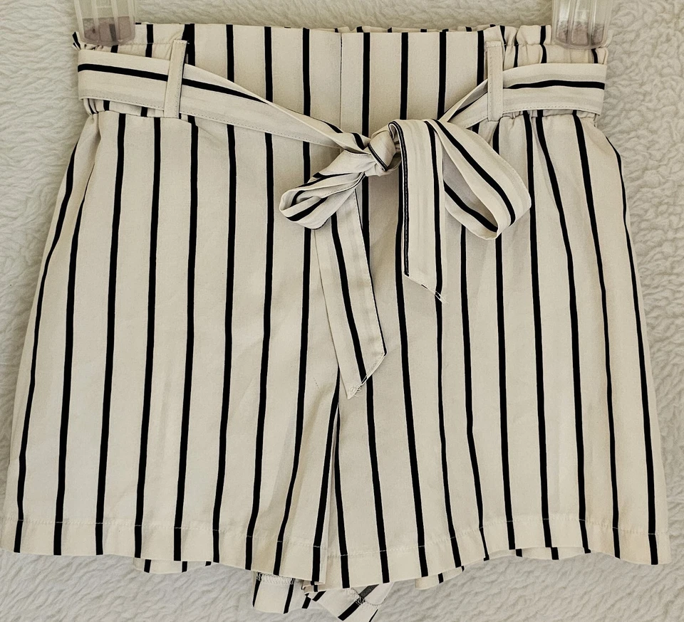 Pantalones Cortos Favlux Mujer Talla S Pequeños Marfil Negro Rayas Foto 1 de 4
