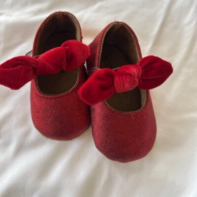 Zapato Mary Jane rojo marca MYGGPP para niños pequeños Foto 1 de 4