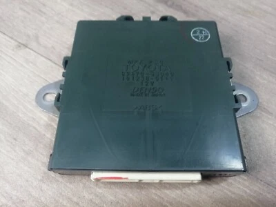 LEXUS IS220 2005-2012 PARKING ASSIST MODULE UNIT ECU 89670-63040  101238-0111 - Image 1 of 4