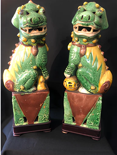 Vintage Antique 19th century Chinese Porcelain Pair of foo dogs - Image 1 of 1