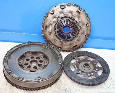 Zweimassenschwungrad Schwungscheibe 9800982980 9686915580 Citroen C5 III Bj.13 - Bild 1 von 4