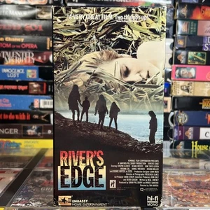 River's Edge 1987 VHS Tested Rental Keanu Reeves Dennis Hopper Crispin Glover - Picture 1 of 15
