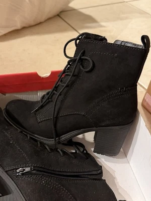 Женские сапоги на каблуке с молнией сбоку размер 9 True Craft - Изображение 1 из 3