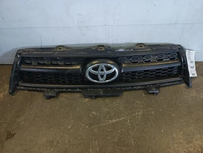 2009-2012 Toyota RAV4 Black Upper Front Center Middle Grille11960128 - Image 1 of 4
