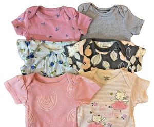 Carters Baby Mädchen Neugeborene Outfits T-Shirts Bodys Kleidung Paket Tutu Blumen - Bild 1 von 15