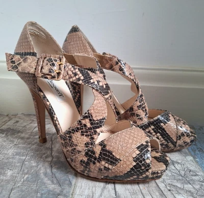 Zapato L.K.Bennett Cuero Piel de Serpiente Patrón Tacón Alto Tirantes Reino Unido 4 UE 37 Foto 1 de 4