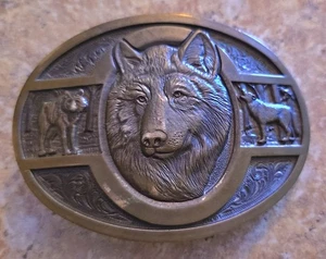 Vintage massive Messing Montana Silberschmiede Wolf/Wölfe Gürtelschnalle Messingoptik  - Bild 1 von 5