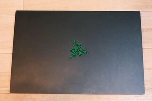 Razer Blade 15 GTX 1660Ti Gaming Laptop + Sleeve Case Used - Picture 1 of 12