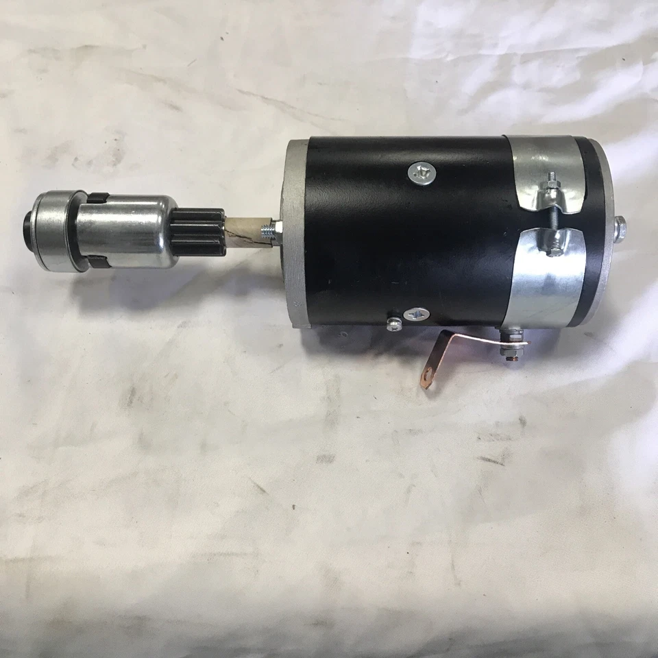 8N 9N 2N NEW FORD TRACTOR STARTER W/ DRIVE 🇺🇸 - Image 1 of 1