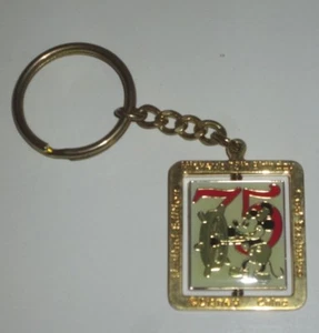 DISNEY CAST MEMBER EXCL MICKEY MOUSE 75TH BIRTHDAY SPIN KEY CHAIN SPINNER 2003 - Bild 1 von 5