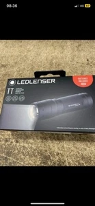 LED Lenser 9804 Police Tac LED Flashlight 280 Lumen - Picture 1 of 1