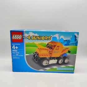 LEGO 4652 4 Juniors City Tow Truck 2003 With Driver